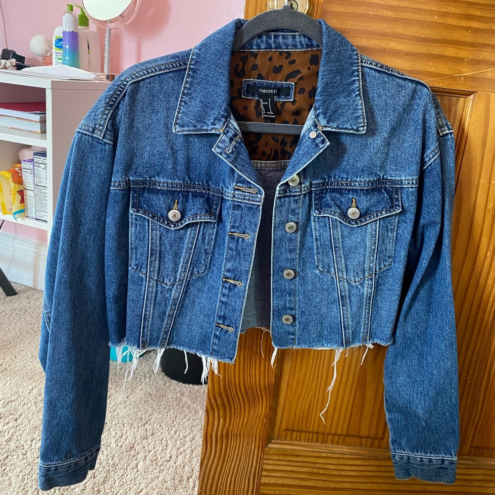 Forever 21, Cropped denim jacket, Size small